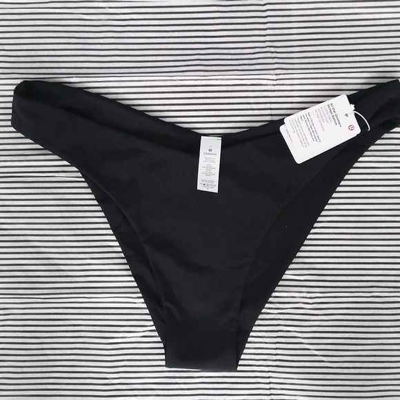 lululemon athletica Other - Lululemon NWT All That Glimmers Skimpy Bottom L